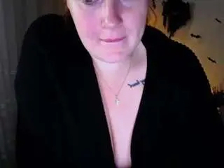Camsoda Free Porn Cam of tinatisweet