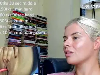 Camsoda Live Sex Cam of queenofthenighttt