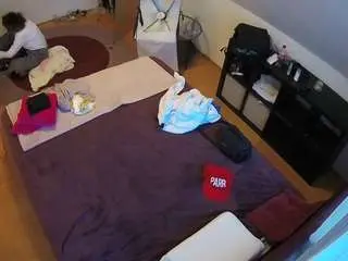 Camsoda Adult Webcam of voyeurcam-julmodels-whitebed-2