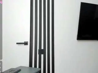 Camsoda Free Porn Cam of bella-sweeet