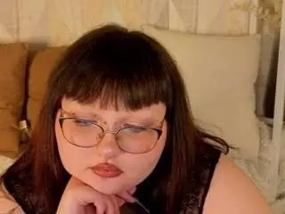 Camsoda Live Sex Cam of nikki-glow