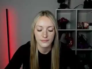 Camsoda Live Sex of evelynblond