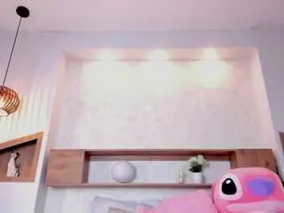 Camsoda Sex Cam of miamonrroe1
