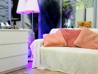 Camsoda Best Webcam of reina-cummingss