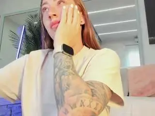 Camsoda Live Sex of reina-cummingss