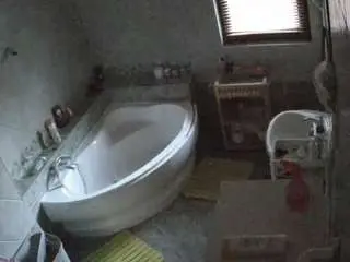 Camsoda Nude Webcam of voyeurcam-julmodels-bath-1st-2