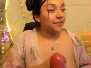 Camsoda Free Porn Cam of lia-harper-t
