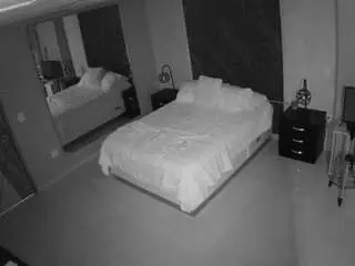 Camsoda Adult Video Chat of voyeurcam-casa-salsa-bedroom-4