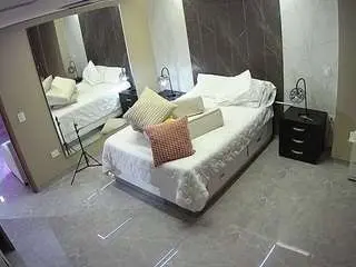 Camsoda Sex Chat of voyeurcam-casa-salsa-bedroom-4