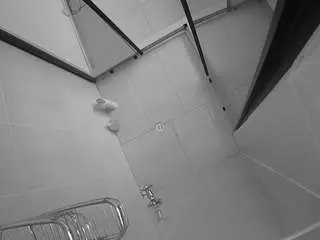 Camsoda Sex Cam of voyeurcam-jb-shower-2