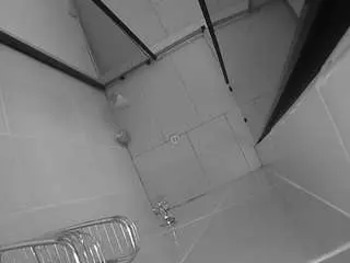 Camsoda Adult Webcam of voyeurcam-jb-shower-2