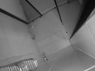 Camsoda Sex Cam of voyeurcam-jb-shower-2