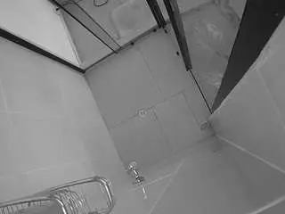 Camsoda Sex Chat of voyeurcam-jb-shower-2
