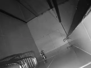 Camsoda Nude Webcam of voyeurcam-jb-shower-2