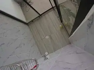 Camsoda Sex Chat of voyeurcam-jb-shower-2