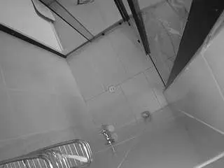 Camsoda Sex Chat of voyeurcam-jb-shower-2