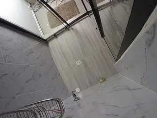 Camsoda Sex Chat of voyeurcam-jb-shower-2