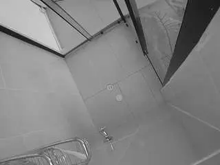 Camsoda Adult Webcam of voyeurcam-jb-shower-2