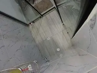 Camsoda Sex Cam of voyeurcam-jb-shower-2