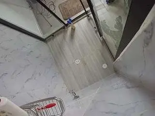Camsoda Sex Cam of voyeurcam-jb-shower-2