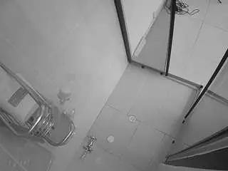 Camsoda Free Live Porn of voyeurcam-jb-shower-2