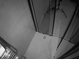 Camsoda Live Sex Cam of voyeurcam-jb-shower-2