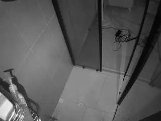 Camsoda Live Sex Cam of voyeurcam-jb-shower-2