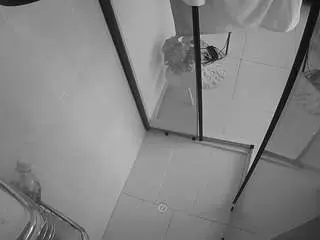 Camsoda Free Porn Cam of voyeurcam-jb-shower-2