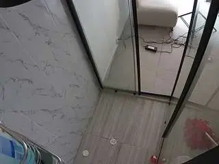 Camsoda Private Sex Chat of voyeurcam-jb-shower-2
