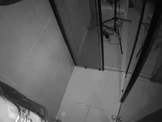 Camsoda Sex Chat of voyeurcam-jb-shower-2