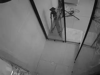 Camsoda Adult Webcam of voyeurcam-jb-shower-2