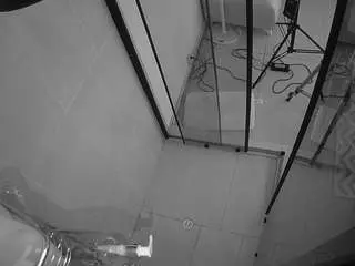 Camsoda Adult Webcam of voyeurcam-jb-shower-2