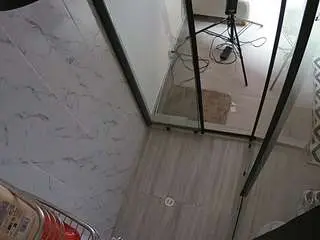 Camsoda Free Porn Cam of voyeurcam-jb-shower-2