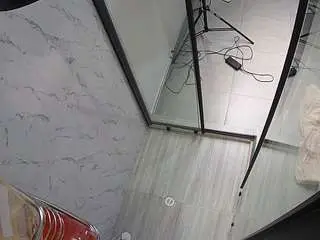 Camsoda Private Sex Chat of voyeurcam-jb-shower-2