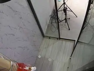 Camsoda Private Sex Chat of voyeurcam-jb-shower-2