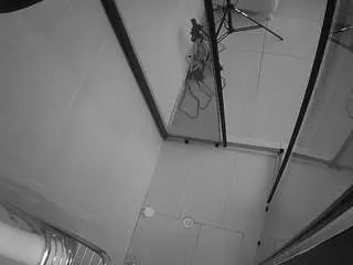 Camsoda Sex Chat of voyeurcam-jb-shower-2