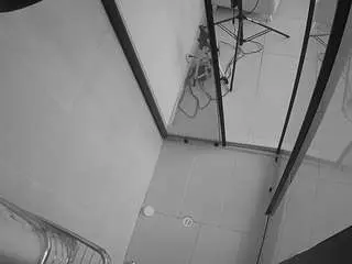Camsoda Sex Cam of voyeurcam-jb-shower-2