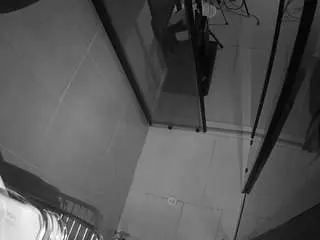 Camsoda Adult Webcam of voyeurcam-jb-shower-2