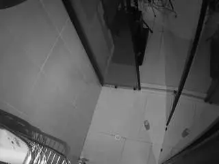 Camsoda Adult Video Chat of voyeurcam-jb-shower-2