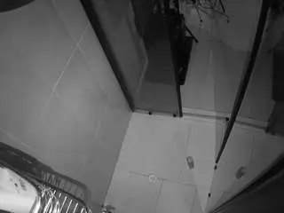 Camsoda Free Porn Cam of voyeurcam-jb-shower-2