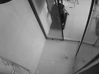 Camsoda Free Porn Cam of voyeurcam-jb-shower-2