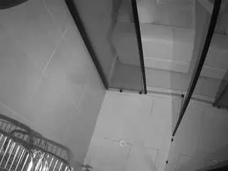 Camsoda Free Live Porn of voyeurcam-jb-shower-2
