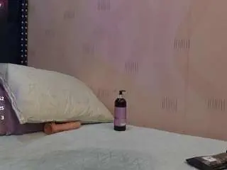 Camsoda Sex Cam of skinnylittlemilff