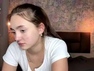 Camsoda Adult Webcam of trinasmathers