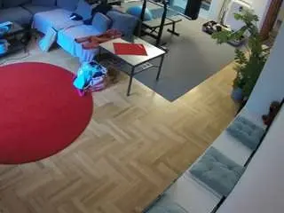 Camsoda Adult Webcams of voyeurcam-julmodels-living-2