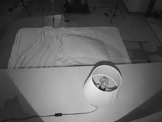 Camsoda Nude Webcam of voyeurcam-jb-office-2
