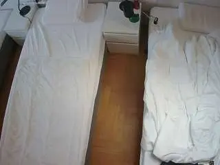 Camsoda Live Porn of voyeurcam-julmodels-bed-5