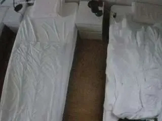 Camsoda Private Sex Chat of voyeurcam-julmodels-bed-5