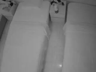 Camsoda Adult Video Chat of voyeurcam-julmodels-bed-5