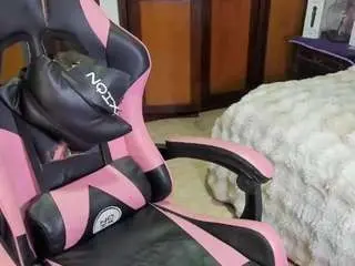 Camsoda Live Porn of harleyqueen18
